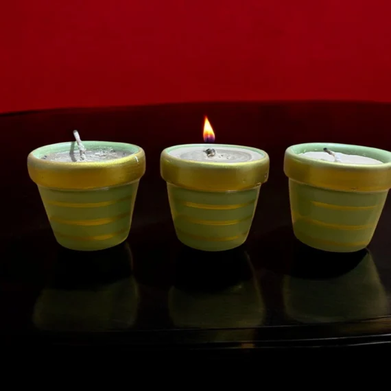 The Imperium Aroma Terracotta Scented Candle