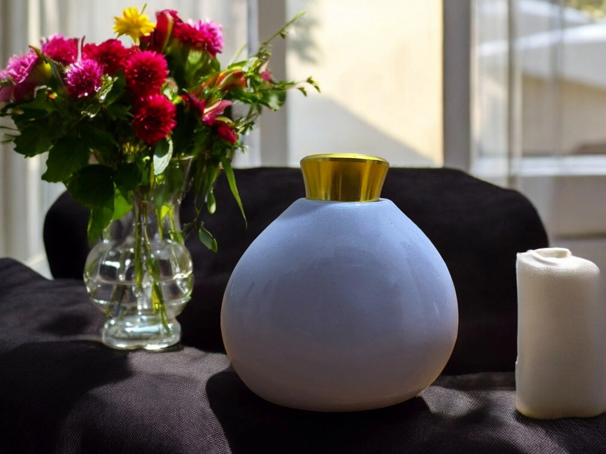 Imperium Rose Reed Diffuser Set (Ceramic with Golden Brass Neck) - Image 2