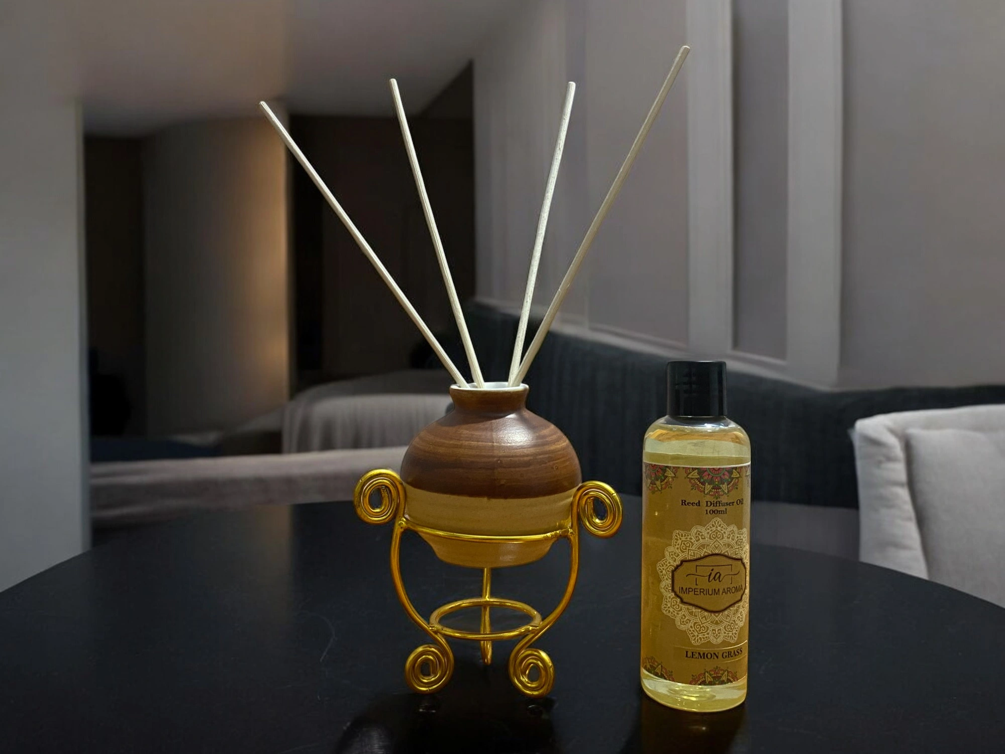 Imperium Lemongrass Reed Diffuser Set (Ceramic with Golden Brass Neck) - Image 2
